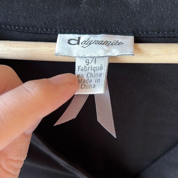 dynamite Black V Neck Sheer Top Size large - Picture 2 of 14